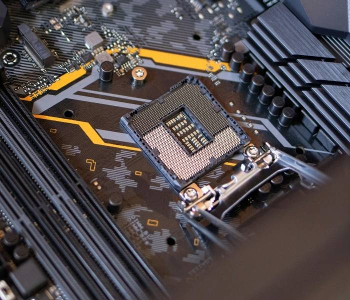 Infraestructura Inteligente (Hardware Especializado)